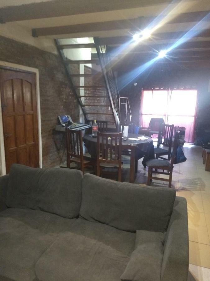 Karina'S House Bed and Breakfast Ezeiza Esterno foto