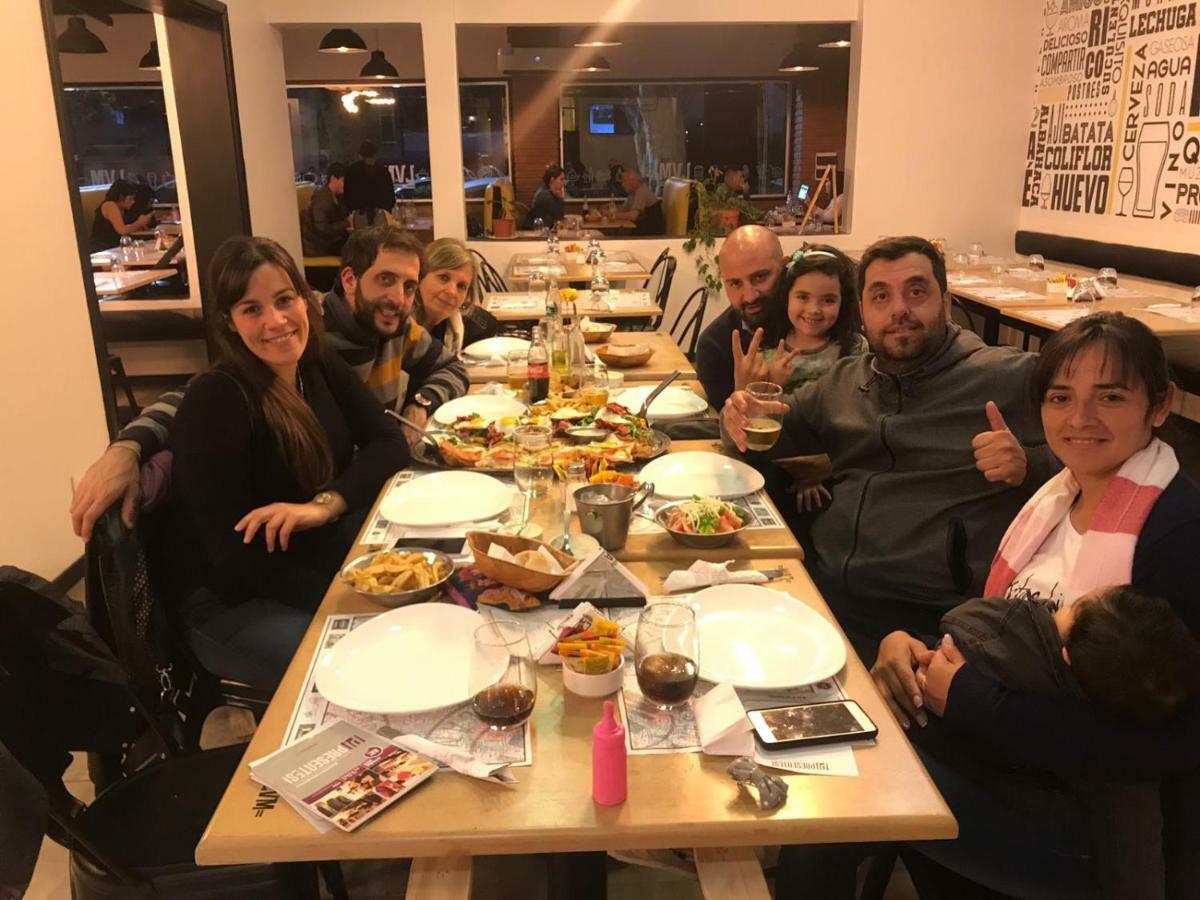 Karina'S House Bed and Breakfast Ezeiza Esterno foto